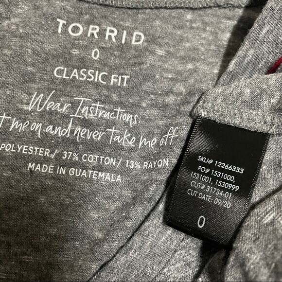 TORRID 0 large "all I want for Xmas is a million dollars" tee TS 2995 - Picture 5 of 11